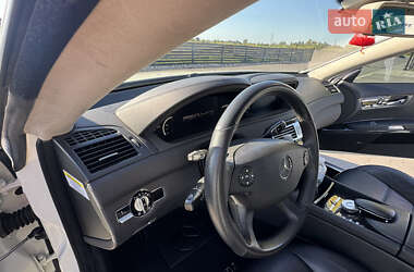 Купе Mercedes-Benz CL-Class 2008 в 