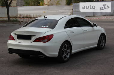 Седан Mercedes-Benz CLA-Class 2013 в Днепре