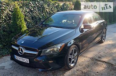 Седан Mercedes-Benz CLA-Class 2013 в Днепре