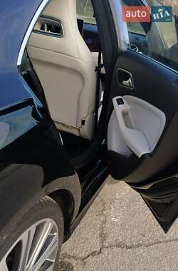 Седан Mercedes-Benz CLA-Class 2018 в Запорожье