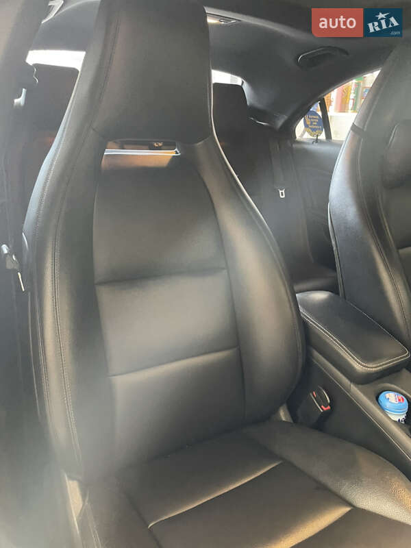 Седан Mercedes-Benz CLA-Class 2014 в Александрие