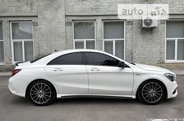 Седан Mercedes-Benz CLA-Class 2017 в 