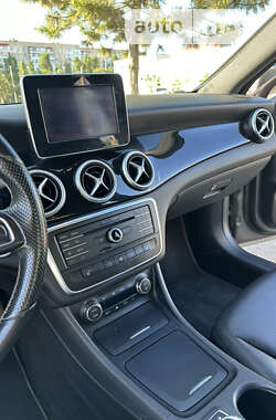 Седан Mercedes-Benz CLA-Class 2015 в 