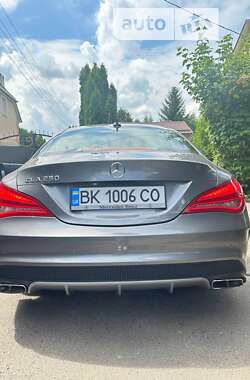 Седан Mercedes-Benz CLA-Class 2014 в Ровно