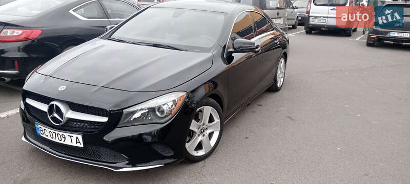 Седан Mercedes-Benz CLA-Class 2017 в Львові