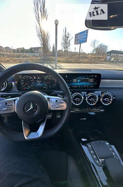 Седан Mercedes-Benz CLA-Class 2020 в Черновцах