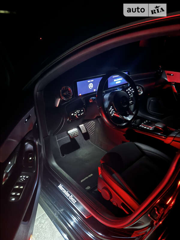 Седан Mercedes-Benz CLA-Class 2020 в Львові