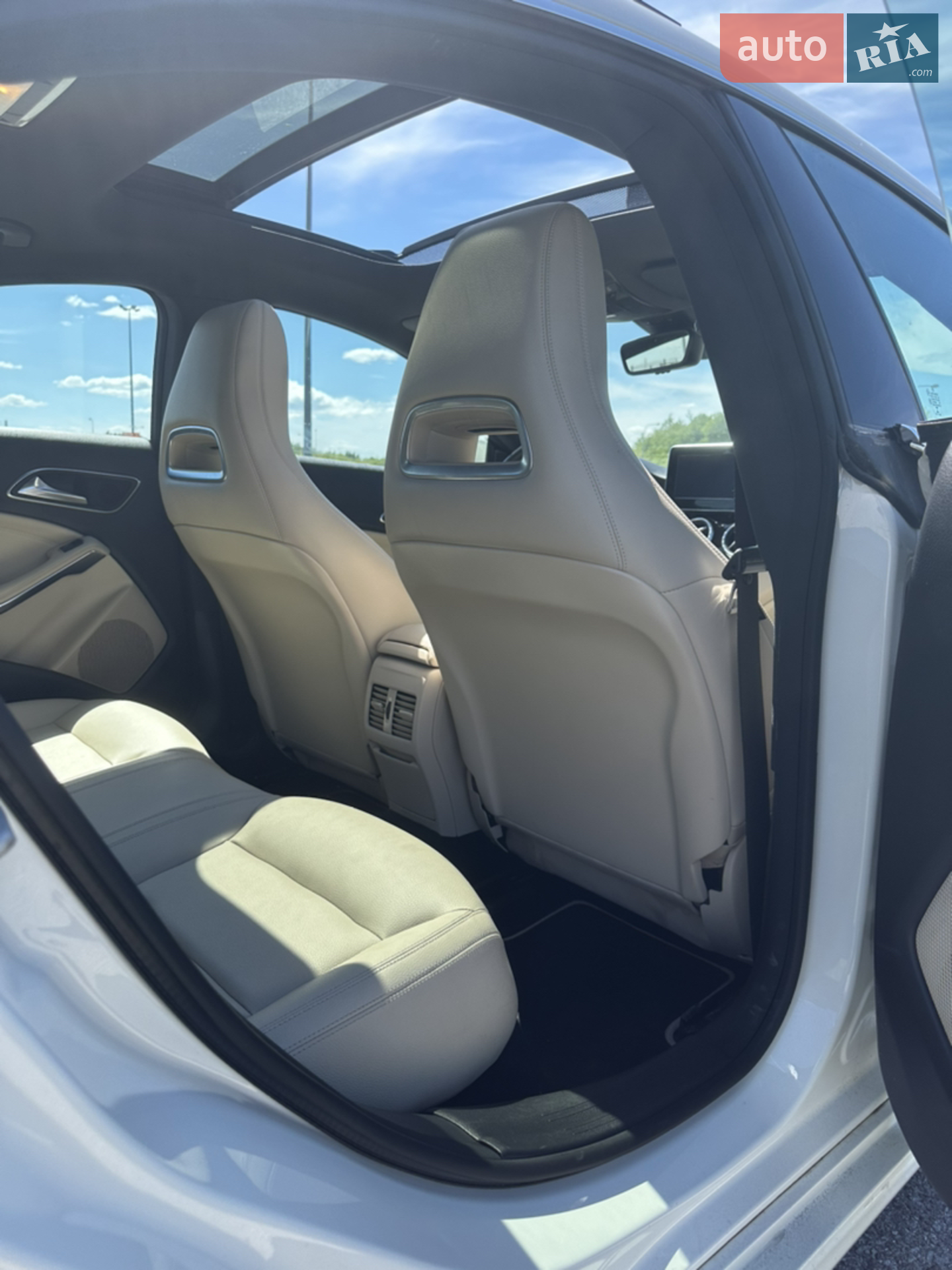 2015 Mercedes-Benz CLA-klasse - мініатюра 18