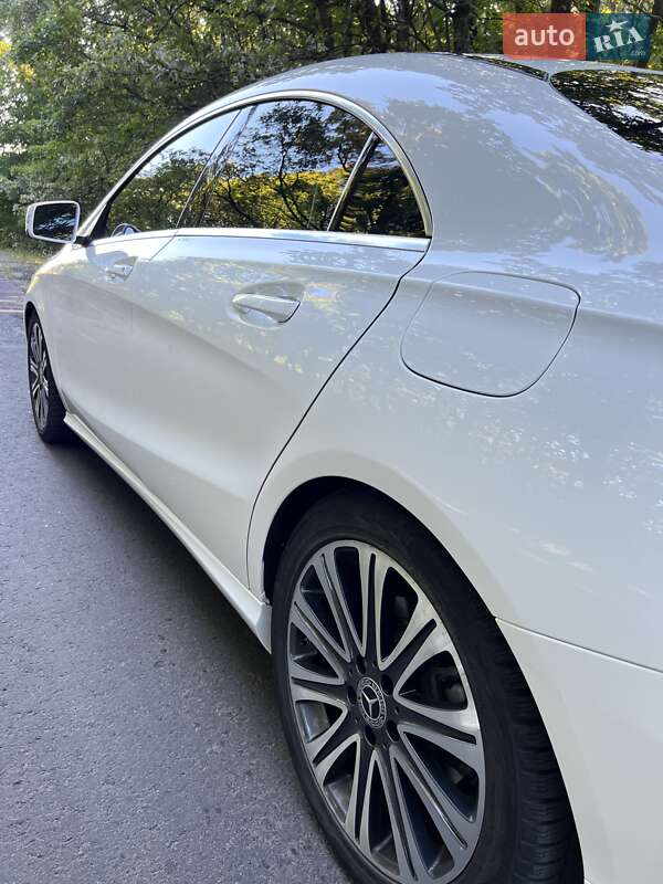 Седан Mercedes-Benz CLA-Class 2019 в Полтаве