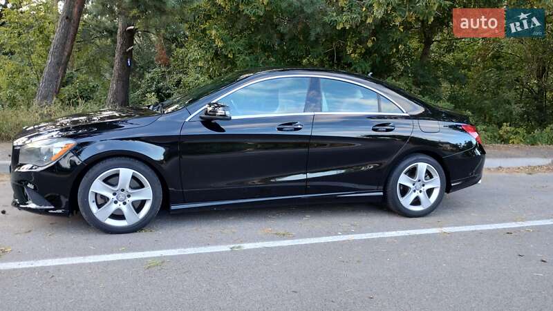 Седан Mercedes-Benz CLA-Class 2015 в Коростене