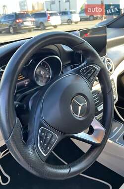 Седан Mercedes-Benz CLA-Class 2016 в 