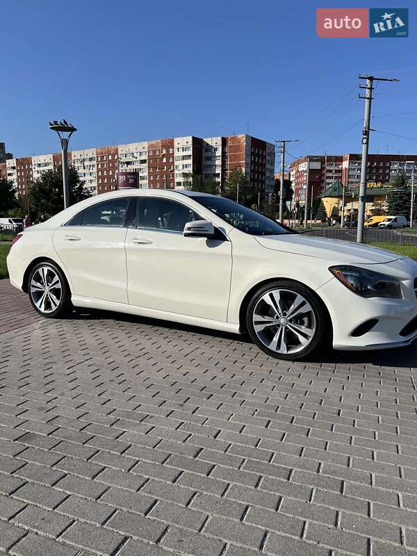 Седан Mercedes-Benz CLA-Class 2016 в Львове фото 6 Седан Mercedes-Benz CLA-Class 2016 в Львове