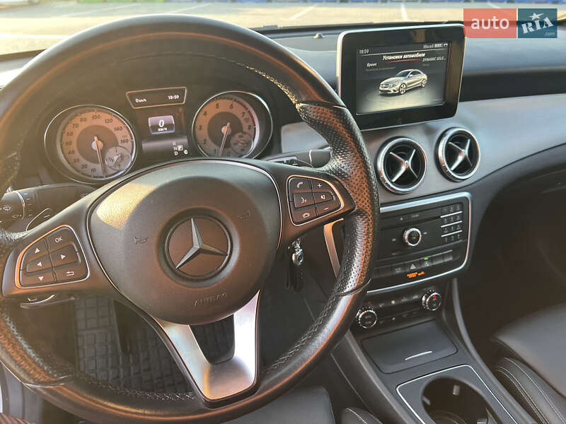 Седан Mercedes-Benz CLA-Class 2015 в Виннице