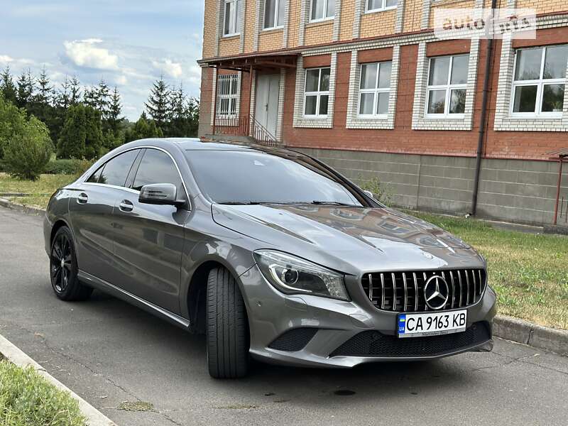 Седан Mercedes-Benz CLA-Class 2016 в Києві