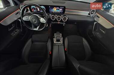 Седан Mercedes-Benz CLA-Class 2021 в Дніпрі