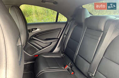 Седан Mercedes-Benz CLA-Class 2016 в 