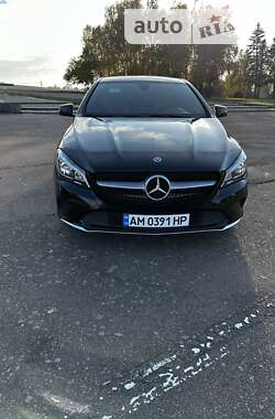 Седан Mercedes-Benz CLA-Class 2018 в Житомире