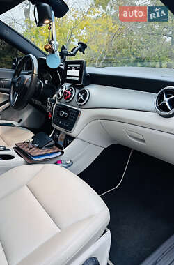 Седан Mercedes-Benz CLA-Class 2013 в 