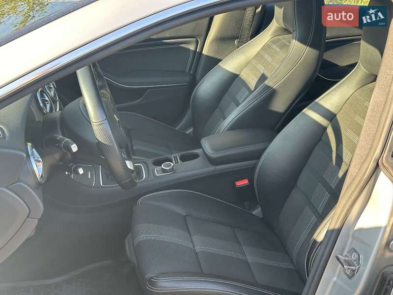 Универсал Mercedes-Benz CLA-Class 2018 в Киеве фото 10 Универсал Mercedes-Benz CLA-Class 2018 в Киеве