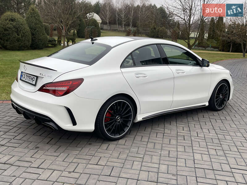 Седан Mercedes-Benz CLA-Class 2018 в Луцке
