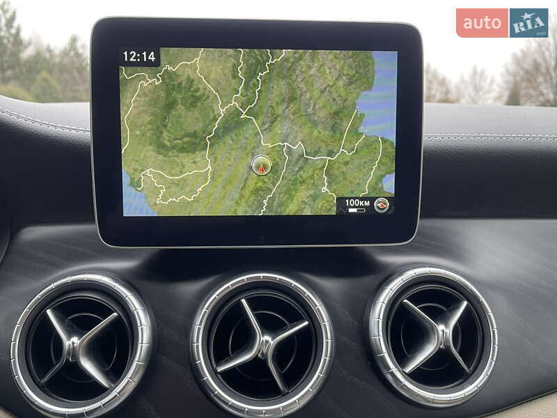 Седан Mercedes-Benz CLA-Class 2018 в Луцке