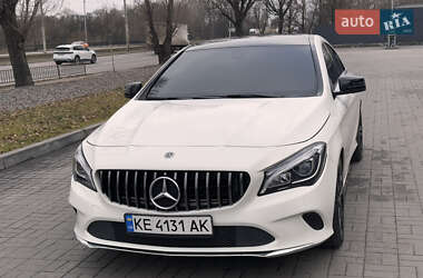 Седан Mercedes-Benz CLA-Class 2017 в Днепре