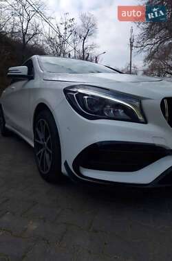 Седан Mercedes-Benz CLA-Class 2015 в Киеве