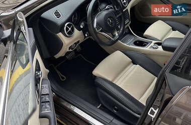 Седан Mercedes-Benz CLA-Class 2016 в 