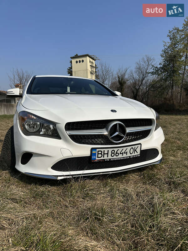 Седан Mercedes-Benz CLA-Class 2018 в 