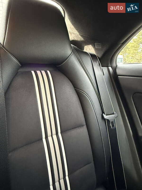 Седан Mercedes-Benz CLA-Class 2017 в Києві