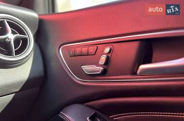 Седан Mercedes-Benz CLA-Class 2017 в 