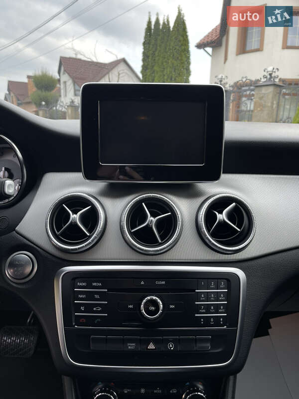 Седан Mercedes-Benz CLA-Class 2016 в Львове