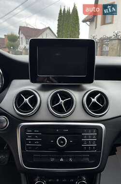 Седан Mercedes-Benz CLA-Class 2016 в 