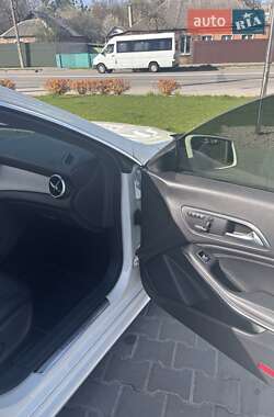 Седан Mercedes-Benz CLA-Class 2015 в 