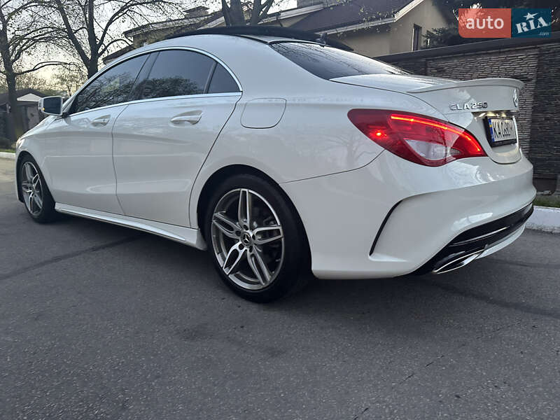Седан Mercedes-Benz CLA-Class 2017 в Дніпрі