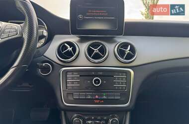 Седан Mercedes-Benz CLA-Class 2015 в 