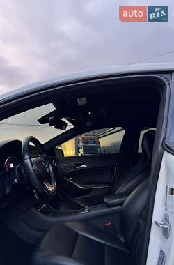 Седан Mercedes-Benz CLA-Class 2014 в 