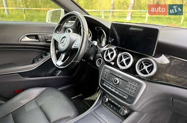 Седан Mercedes-Benz CLA-Class 2015 в 