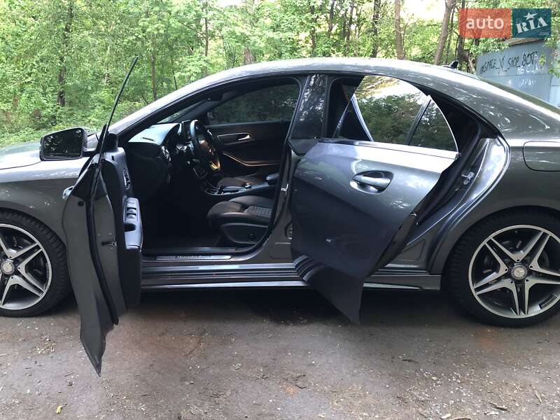 Седан Mercedes-Benz CLA-Class 2015 в Полтаве