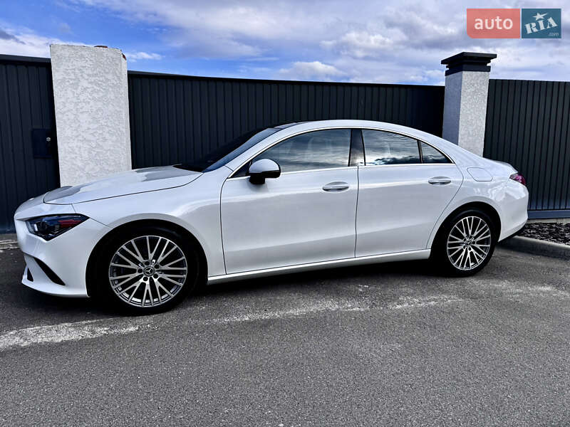Седан Mercedes-Benz CLA-Class 2019 в Киеве