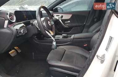 Седан Mercedes-Benz CLA-Class 2022 в 