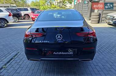 Седан Mercedes-Benz CLA-Class 2022 в 
