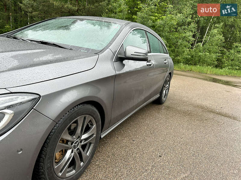 Универсал Mercedes-Benz CLA-Class 2016 в Киеве