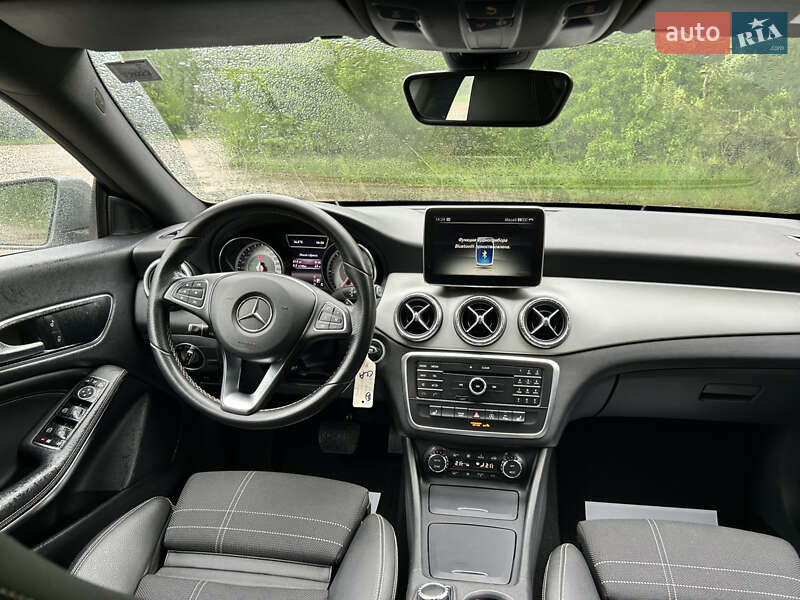 Универсал Mercedes-Benz CLA-Class 2016 в Киеве