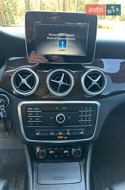 Седан Mercedes-Benz CLA-Class 2016 в 