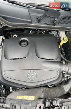 Седан Mercedes-Benz CLA-Class 2014 в 