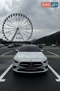 Седан Mercedes-Benz CLA-Class 2021 в 