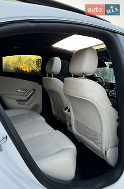 Седан Mercedes-Benz CLA-Class 2021 в 