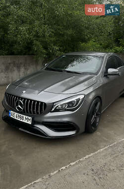 Седан Mercedes-Benz CLA-Class 2017 в 