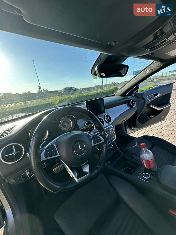 Седан Mercedes-Benz CLA-Class 2016 в Львове